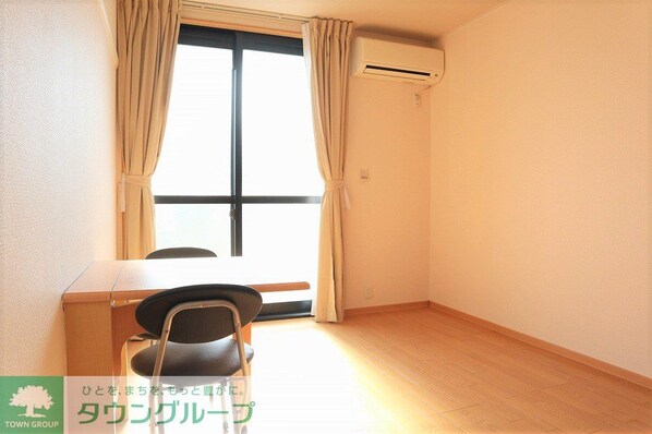 レオパレスタウンコートIIIの物件内観写真